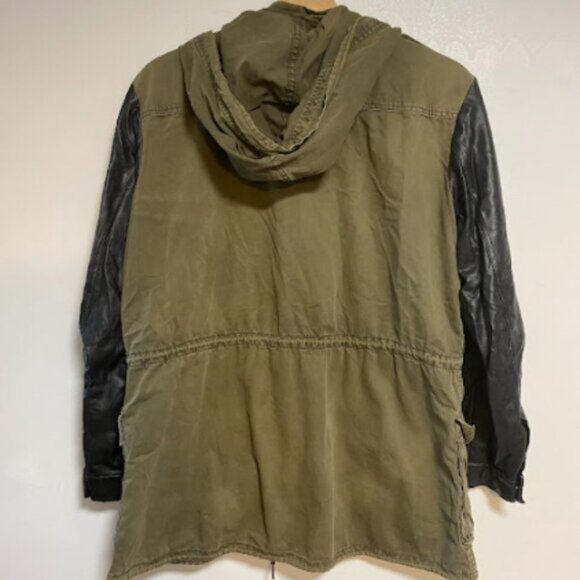 Talula Olive Green Faux Leather Sleeve Women's Utility Jacket Size M - Picture 9 of 11